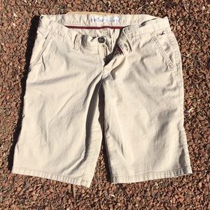 hollister shorts price